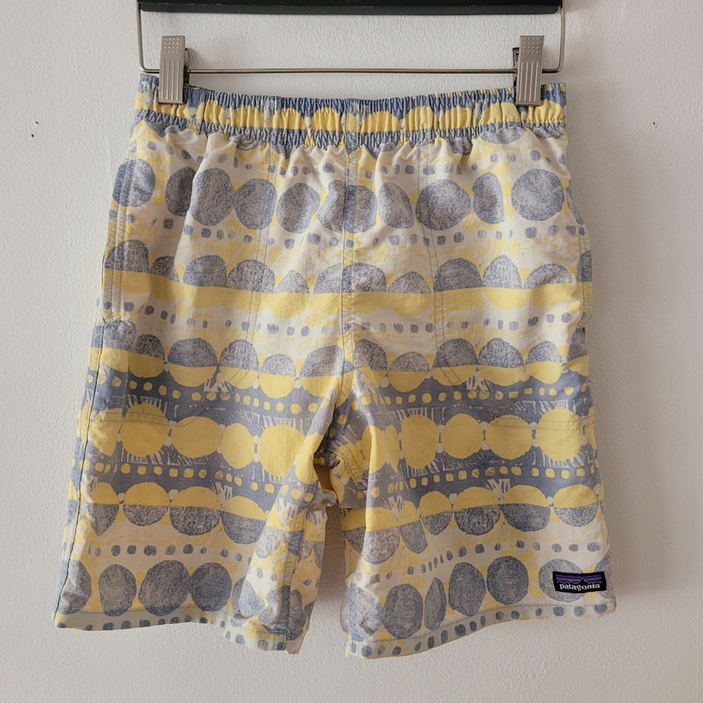 Patagonia Boys Baggies Board Shorts Large Lined Yellow Blue Outdoor Active Beach